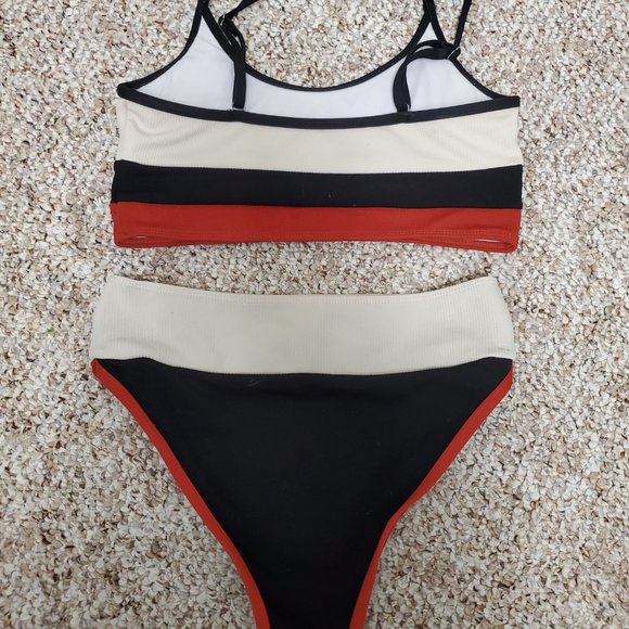 Rib Color Block High Waisted Bikini Swimsuit - Picture 4 of 4